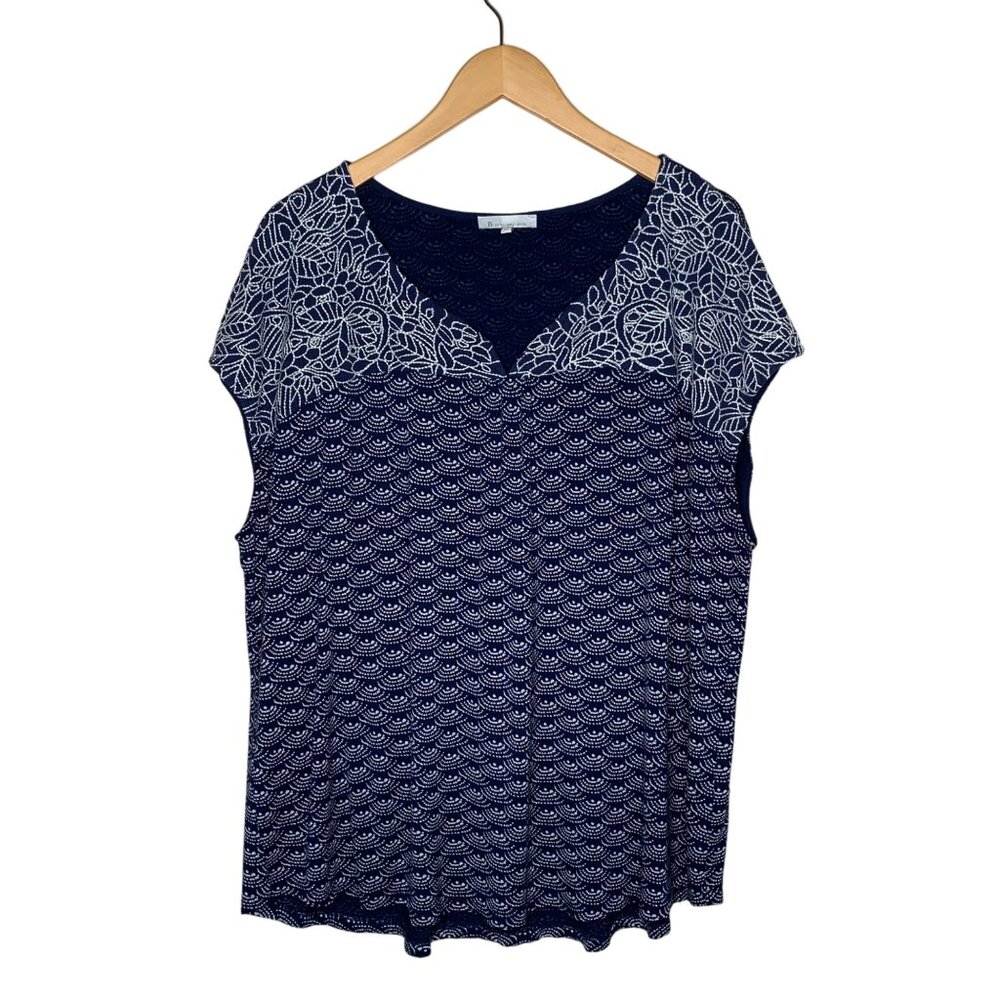 B Skies Are Blue Sleeveless Blouse Blue Scallop Print Embroidered Top Women's 3X